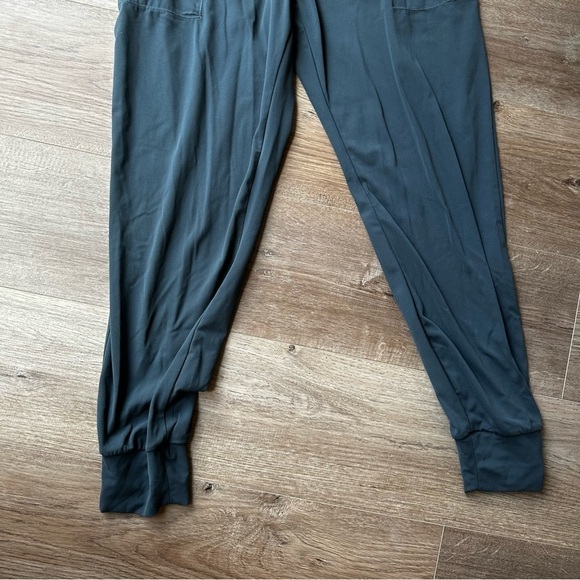Athleta Salutation Joggers Powervita Pants Size Small Grey Side Pockets - Picture 6 of 11